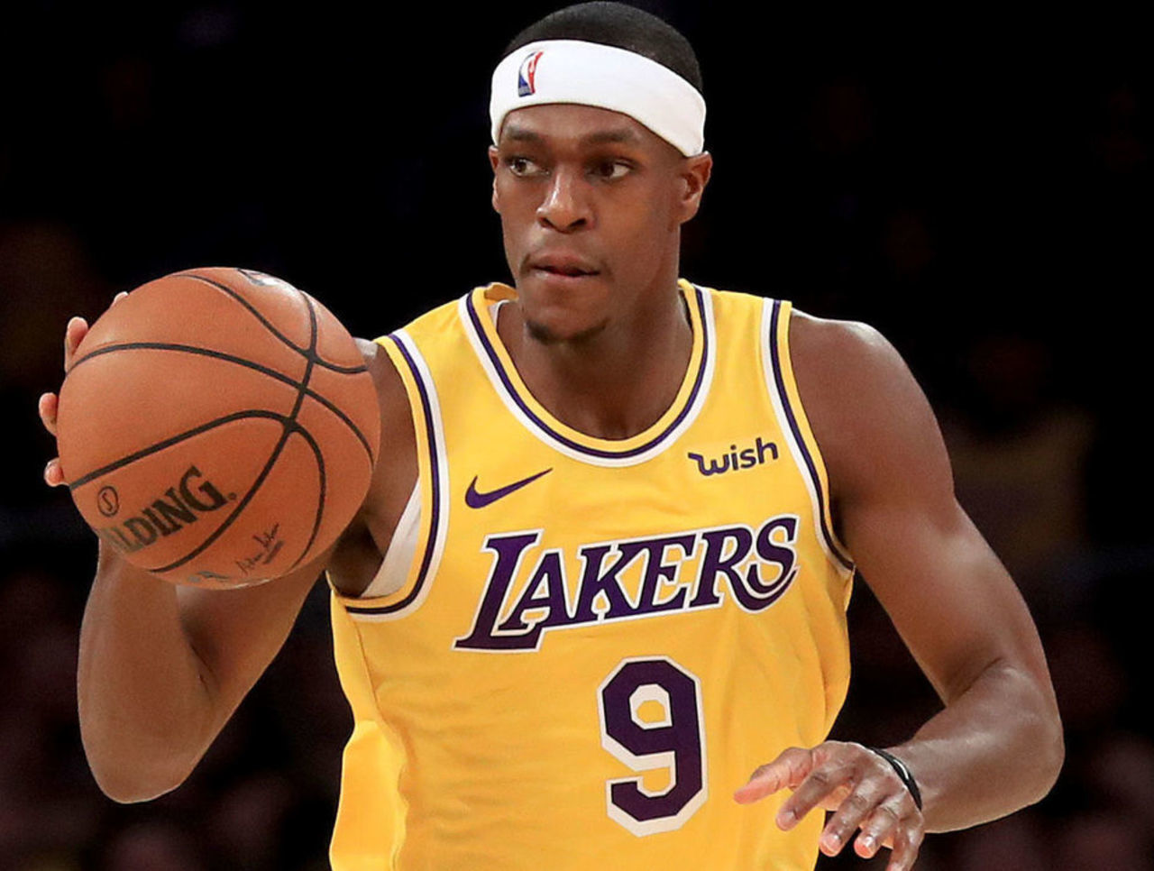 色表现也获 色表现也获