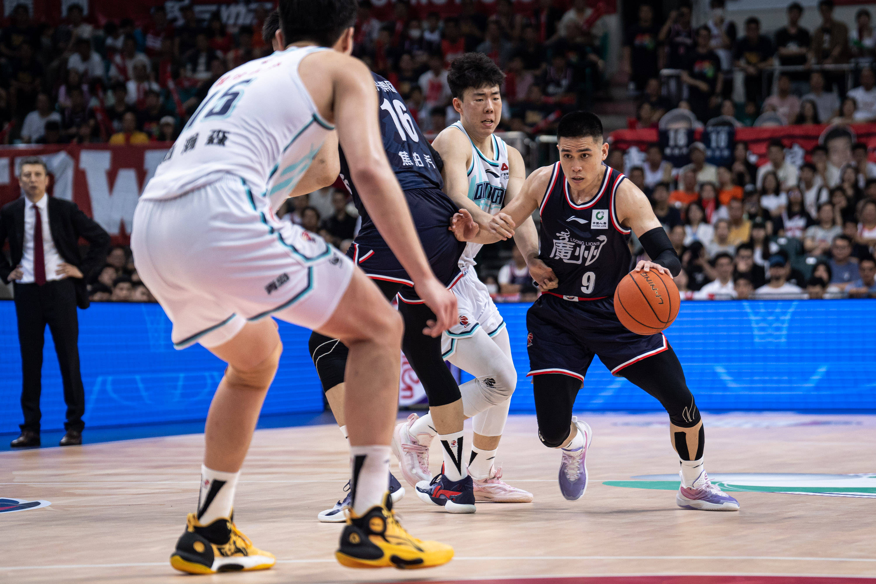 在詹姆斯主 在詹姆斯主