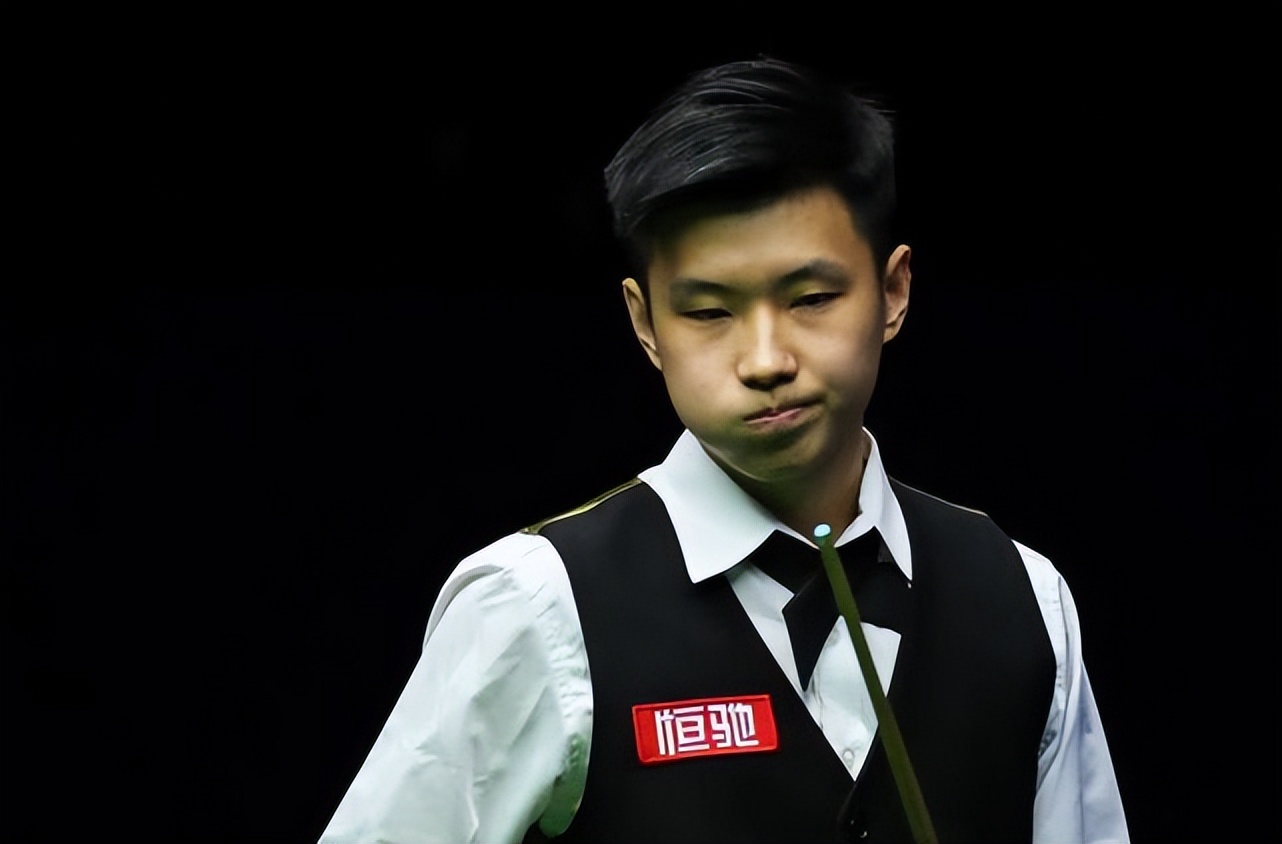 员的表现异 员的表现异